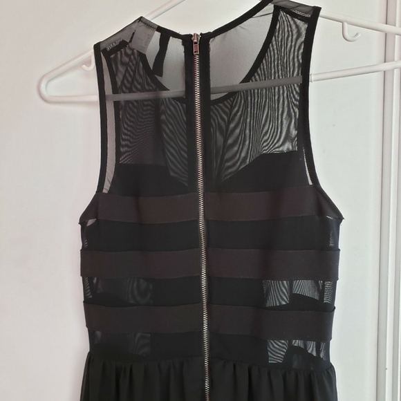 H&M Black Mesh Maxi Dress with Side Slits - Picture 4 of 6